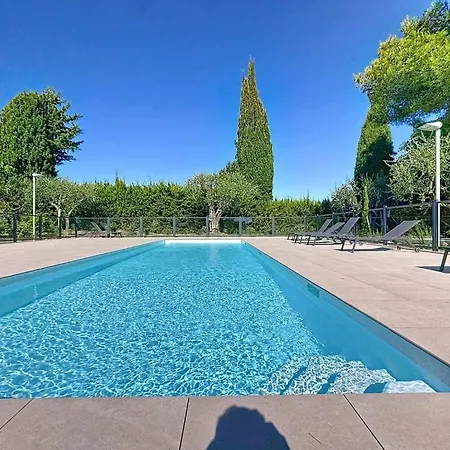 Comfort And Relaxation And Swimming Pool Daire *