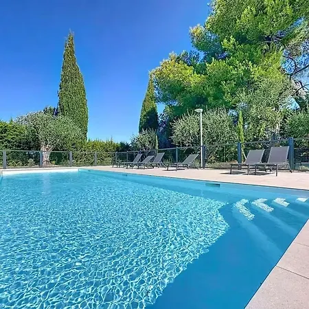 Comfort And Relaxation And Swimming Pool Daire Nice