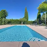 Comfort And Relaxation And Swimming Pool Apartman *
